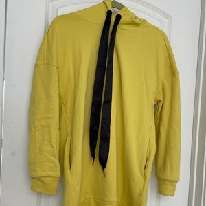 Oversized hoodie in lime color